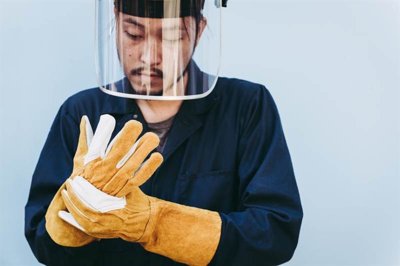 welding gloves 1.jpg