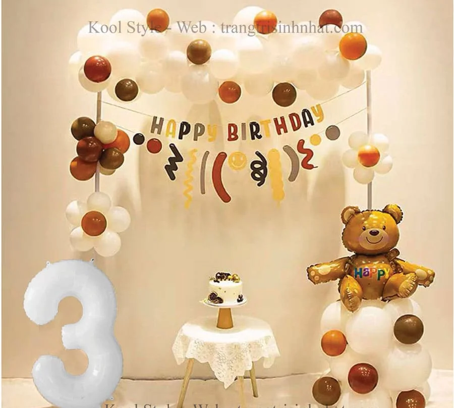 set bong trang tri sinh nhat gau nau kem khung nhua khong can dan tuong
